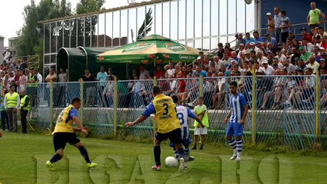 Scene de box pe terenul de fotbal, la Mehedinți.** Pandurii s-a răzbunat pe arbitrii după eșecul de la Cujmir