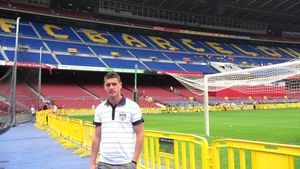 Curățenie de iarnă în curtea "urșilor carpatini"