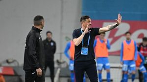 Mirel Rădoi a anunțat oficial când se desparte de Universitatea Craiova: „Dacă nu iau titlul, atunci plec”