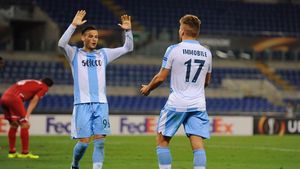 Lovitura dată de un club din Superliga cu transferul fotbalistului care a jucat peste 70 de meciuri în Serie A! Fostul coleg al lui Ștefan Radu de la Lazio își continuă cariera în România