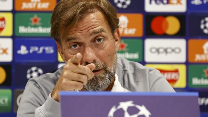 Povestea incredibilă a celui mai mare fan Jurgen Klopp din România! Fotbalistul uriaș care a uitat de rivalitatea imensă: „De când a venit aici, nu mai țin cu ei!” | EXCLUSIV