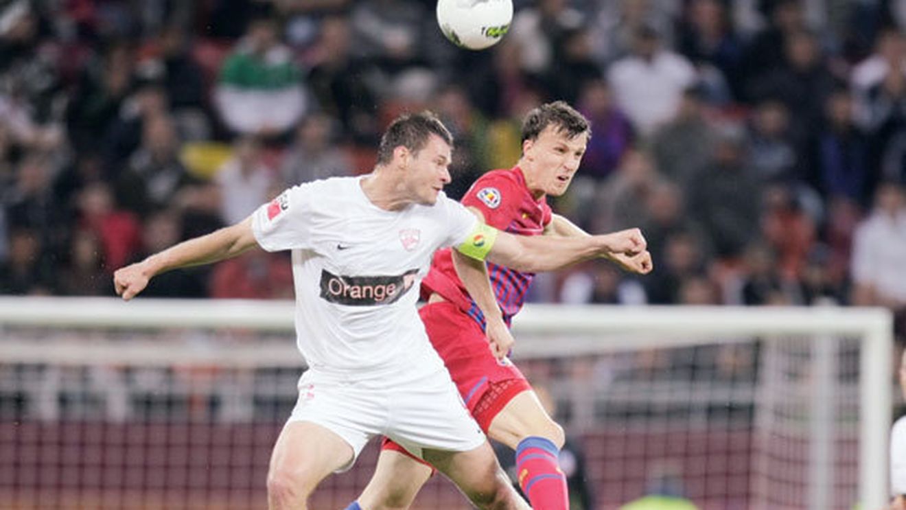 Ce transfer a ratat "Săgeată". Niculae mai are o singură ofertă concretă!** Noua sumă pe care "câinii" o cer pentru transferul atacantului!