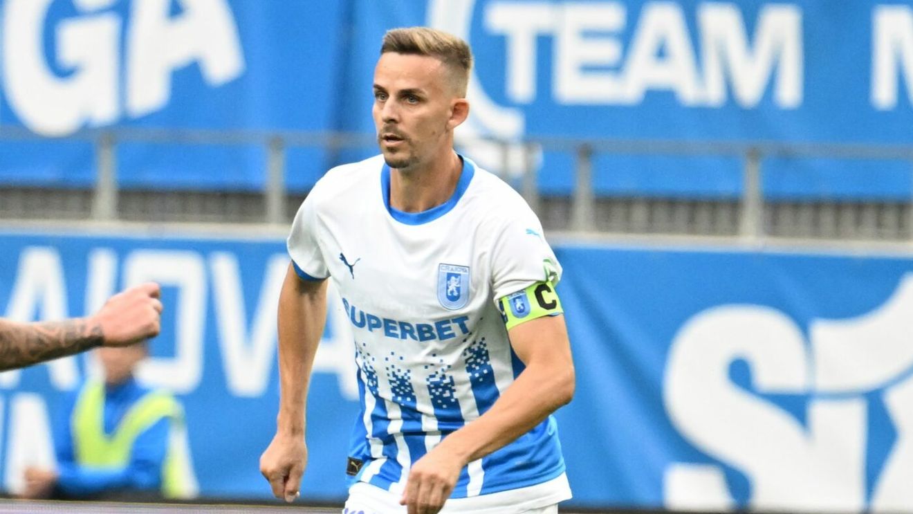 Nicuşor Bancu ştie cum poate obţine Universitatea Craiova primul succes în grupa de Conference League. „Altfel nu ne iese jocul”