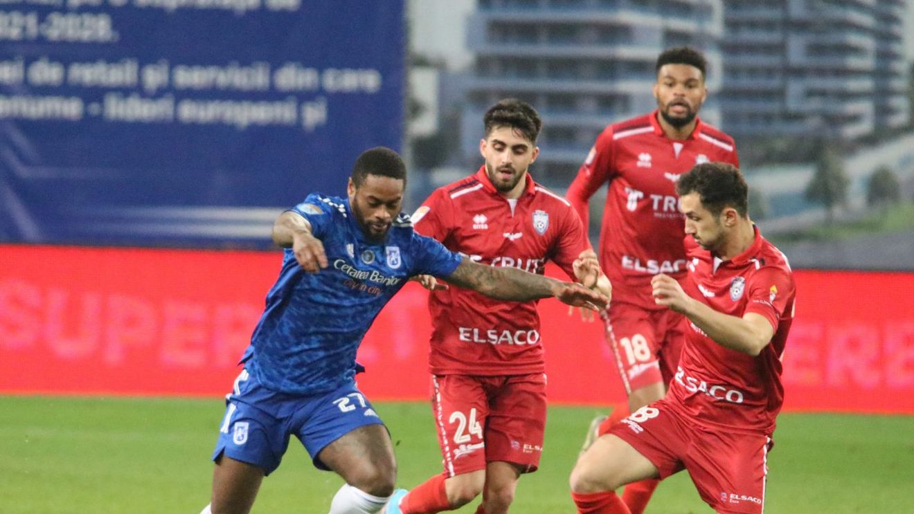 Se încinge scandalul în Bănie după ce agentul lui Terell Ondaan a ieșit la atac: „I-am oferit toate condițiile, iar el nu a arătat nimic în acest an de contract!" | EXCLUSIV