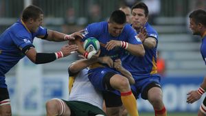 "Stejarii" reiau meciurile în februarie