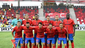 De data asta Gigi Becali chiar nu a mai suportat și a luat decizia după doar 45 de minute! A dat afară din echipă doi titulari cu greutate, în Maccabi Tel-Aviv - FCSB!