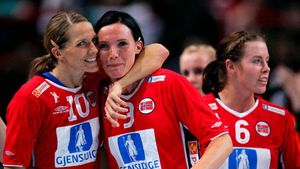 SUPER FOTO** TOP 10 cele mai cunoscute sportive lesbiene din lume