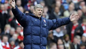 Wenger vrea fundași! "Când iei 40 de goluri, nu poți câștiga titlul"
