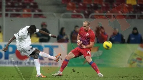 FOTO Steaua poate trăi un COȘMAR la meciul decisiv cu AEK Larnaca!** Gazonul de pe National Arena a cedat iar