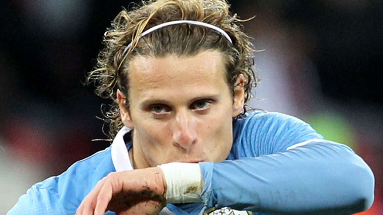 Forlan, dorit în Caucaz: vezi ce ofertă îi face Rubin Kazan!