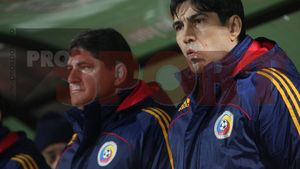 "Sincer... m-am cam săturat de Pițurcă" TU CE CREZI?