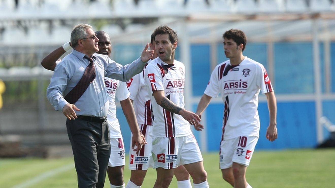 "Nu mai continuu la Rapid!** Poate să antreneze și portarul, numai să luăm titlul"