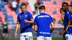 Ștefan Radu, la un pas de Inter? Agentul fundașului lui Lazio a lămurit lucrurile: „A ales cu inima și luptă ca un leu!”