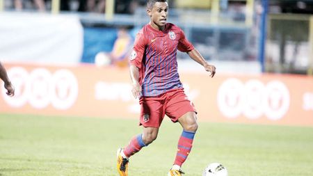 Pentru unul mumă, pentru altul ciumă! Stan joacă după muzica lui Becali:** l-a scos din lot pe omul adus la cererea sa! Cum va arăta Steaua la Târgu Mureș