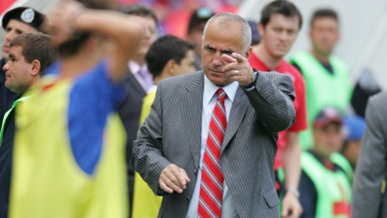 Dumitriu: "Cu acești jucători Steaua n-are nicio șansă la titlu"