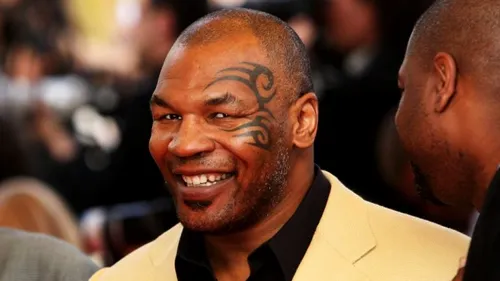 Mike Tyson a dat de pământ cu Floyd Mayweather: 