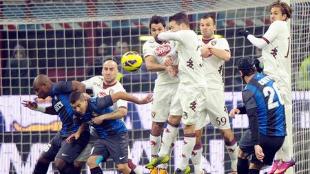 Victor Becali recunoaște: "Viitorul lui Chivu la Inter este incert"