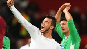 După victoria de răsunet de pe "Teatrul Viselor", niciun vis nu le poate fi interzis! Luis Alberto: "CFR poate juca finala Europa League"** Cum vede un duel cu Steaua în fazele finale