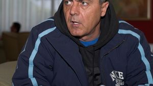 Cîrțu:** "Când jucăm cu Steaua, întotdeauna există temerea că arbitrul va da mai mult pentru ei!"