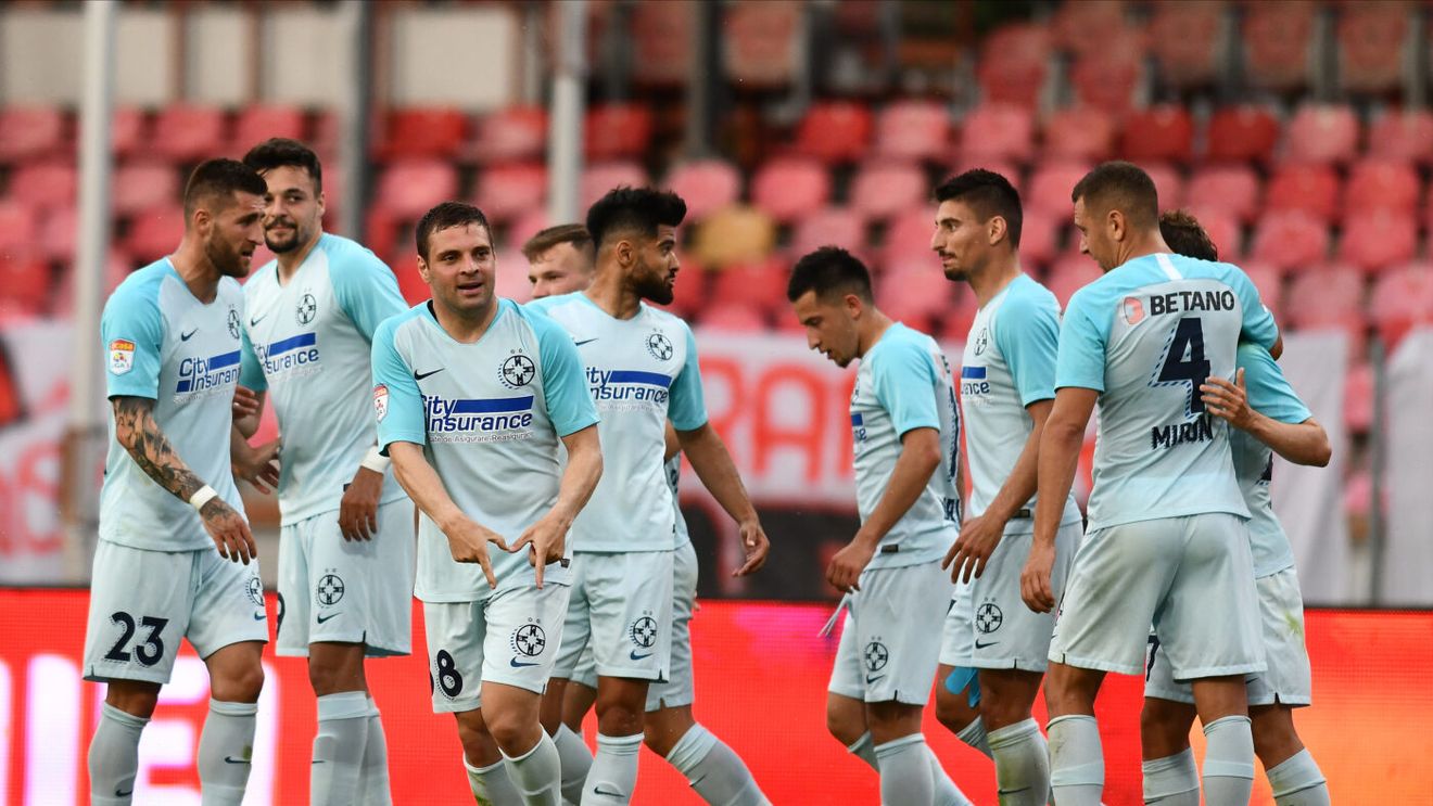 A întâlnit „oameni extraordinari” la FCSB, a fost chemat de campioni la marele meci din Europa League, dar este gata să joace în tricoul Stelei: „Voi analiza fiecare ofertă!”. EXCLUSIV