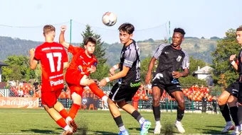 Ceahlăul s-a calificat în play-off-ul Cupei României, după 2-0 cu FC Bacău. Antrenori au folosit rezervele