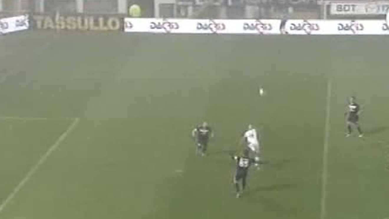 Pancu a dat golul anului și l-a "terminat" pe MM!** "E fenomenal! Execuție incredibilă!" VIDEO Vezi reușita de senzație