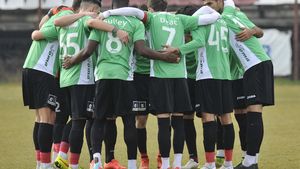 Fotbaliștii păcăliți fac plângeri împotriva judecătorilor care au aprobat insolvența CFR
