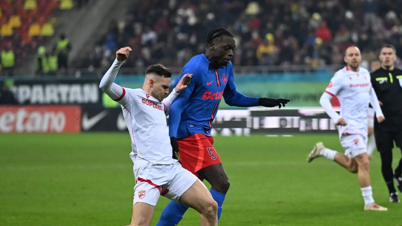 Dinamo a ajuns la un acord cu fotbalistul FCSB, iar Gigi Becali are OK-ul lui Dennis Politic. Transferul e iminent