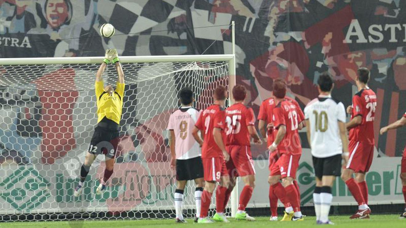 Emoții pentru giurgiuveni: pot pierde locul secund după jocul Petrolului. Gaz Metan - Astra 0-0. VIDEO REZUMAT