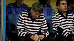 "Bergodi are contract pentru prima echipă** a Stelei! Vom face demersuri la FIFA!"