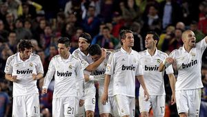 "Diavolii" și-au găsit o nouă țintă!** Jucătorul care e mai bun decât Kaka, dar de care Mourinho vrea să scape