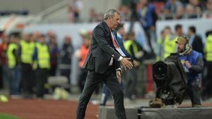 EXCLUSIV | Așa a părăsit-o Rednic pe Dinamo în urmă cu doi ani: "Era pregătită mișcarea, urmărea meciurile cu el la RIN!". Dezvăluirea "Puriului"