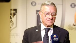 Cum se simte Mircea Sandu la 71 de ani și cu 3 cancere? „Mai fac controale, mă văd profesorii”. Mai are un singur proces în care nu e achitat: „Dacă nu pui botul și nu iei șpagă nu au ce să-ți facă”