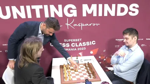 Adrian Mutu e pasionat de șah! „Îmi pune ordine în gânduri” | VIDEO
