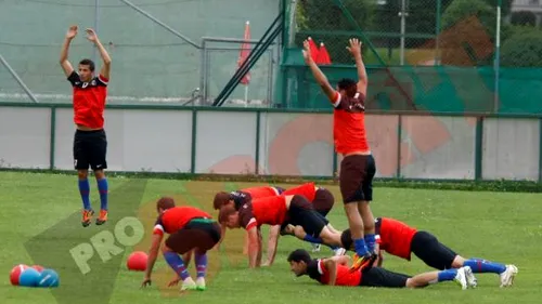 Blestemul accidentărilor continuă la Steaua!** Pintilii îi dă emoții mari lui Reghecampf: a făcut întindere! Vezi când va reveni la antrenamente