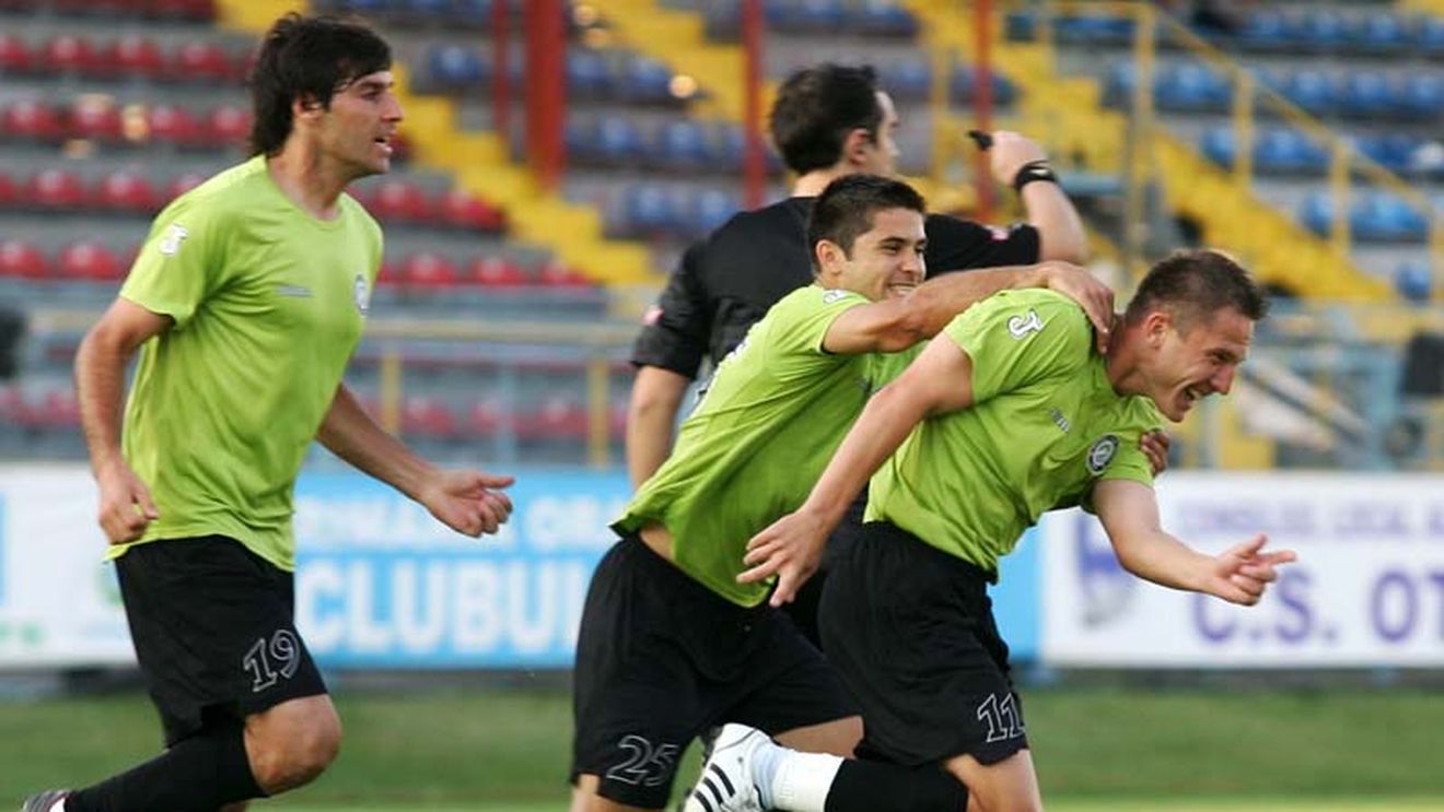 Unirea "a aterizat" pe primul loc