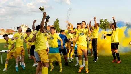 Echipa suporterilor din Satu Mare e campioană în Liga 4! Olimpia MCMXXI a luat titlul și e gata de baraj. Antrenorul Cristian Popa: ”E un lot pregătit pentru Liga 3”