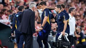 O nouă lovitură pentru Real Madrid, după accidentarea lui Thibaut Courtois! Anunțul lui Fabrizio Romano îi dă fiori lui Carlo Ancelotti: un titular ratează tot anul