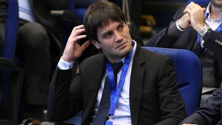 Prima reacție a presei din Olanda despre numirea lui Cristi Chivu pe banca lui Ajax Amsterdam!