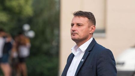 Adrian Ambrosie, răspuns tăios pentru Florin Prunea după ce a fost făcut „dobitoc”. „Ne vom vedea în fața judecătorului!” | EXCLUSIV