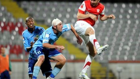 Aprecieri la superlativ pentru Moți:** "E bine că a plecat de la Dinamo! A fost cel mai bun fundaș central al României din ultimii șapte ani"