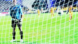 Sibienii fac chetă pentru a plăti amenda lui Dănălache** "Nu regret gestul, doar nu puteam lua arbitrul la bătaie"