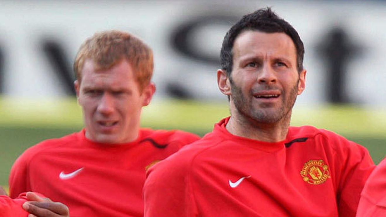 Sumă enormă pentru transferuri!** Vezi pe cine vrea Man. United în locul veteranilor Van der Sar, Scholes și Giggs