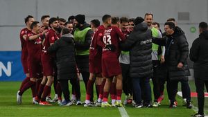Mesajul emoționant pe care l-a afișat Korenica, după ce a marcat golul de 2-0 pentru CFR Cluj în meciul cu Universitatea Craiova!