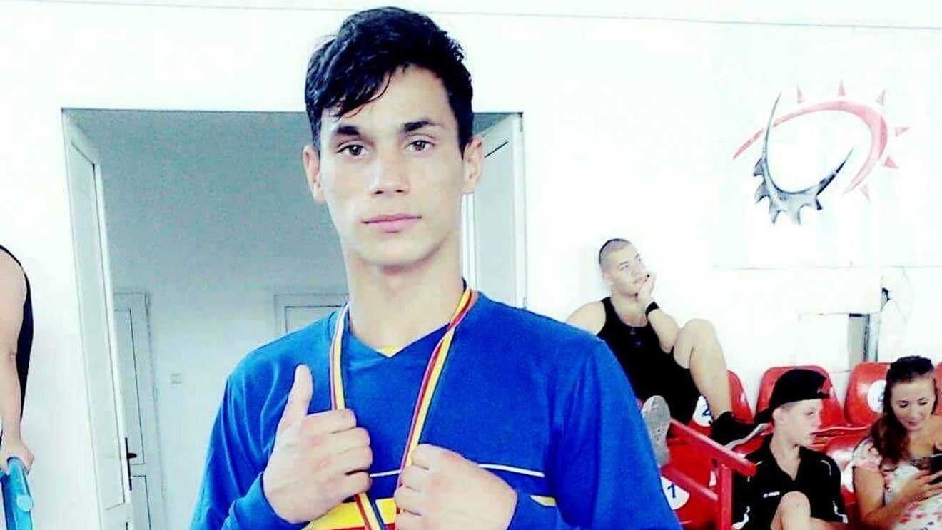 Cosmin Toboșaru, primul medaliat al României la Europenele de box pentru juniori. "Vreau aurul!"