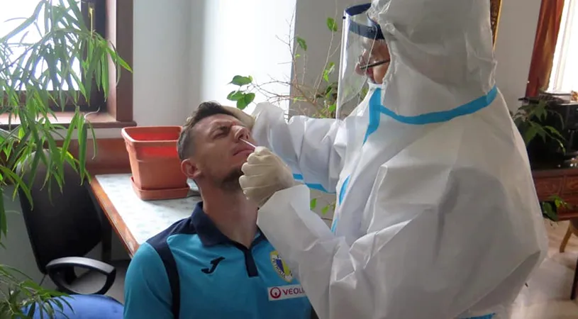 Vești bune la Ploiești! Petrolul, aptă să joace meciul cu Rapid cu jucătorii confirmați negativ la încă o testare împotriva SARS-CoV-2. Situația celor șase sportivi depistați pozitiv
