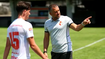 FC Bacău a închis campania de achiziții cu un mijlocaș portughez. Ce spune antrenorul Costel Enache despre jucătorii nou-veniți