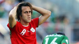 Încurcate sunt căile fotbalului! "Maradona al Asiei", dat afară pentru că nu a ținut post!