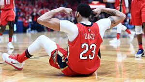 Anthony Davis şochează cu luxul exorbitant! Imagini incredibile din vila de 7 milioane de euro a starului NBA | FOTO