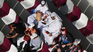 Arhiplin cu locuri goale